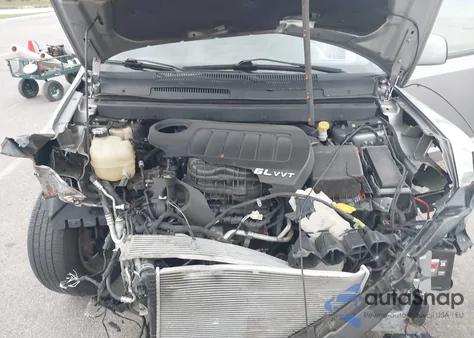 2015 Dodge Journey Sxt z USA, uszkodzony, nr VIN 3C4PDCBG5FT743599